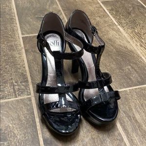 Sofft black heels size 7.5